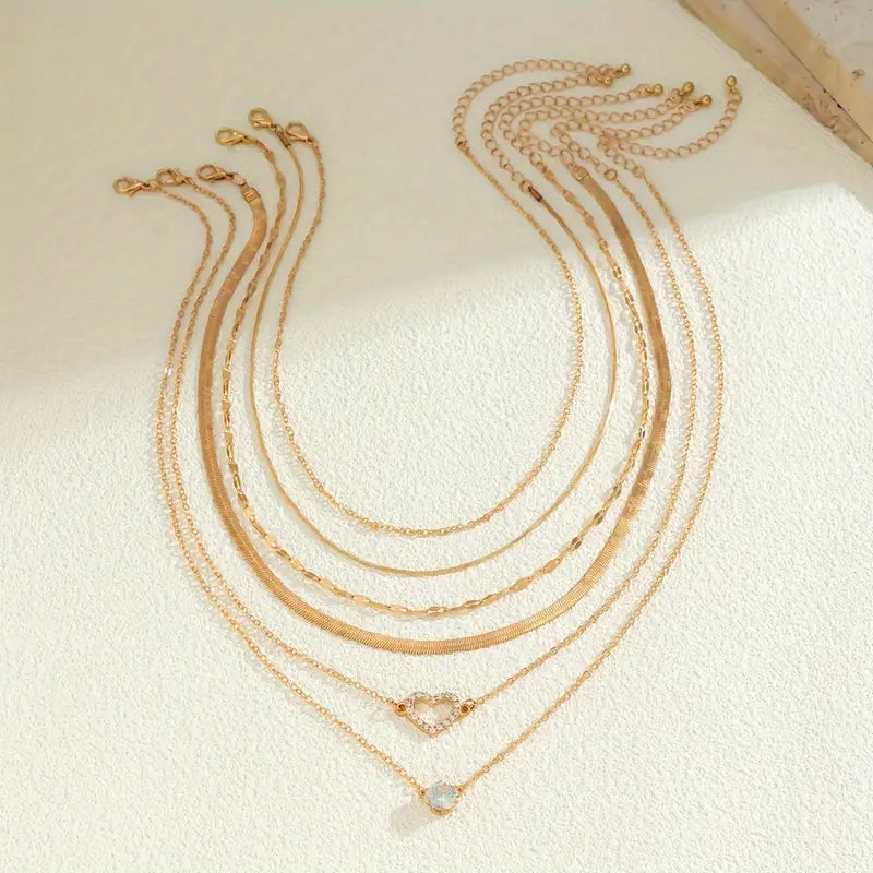 Conjunto de collar de 6 piezas con colgantes en capas para mujeres - Elegante, sencillo y estilo vacacional.